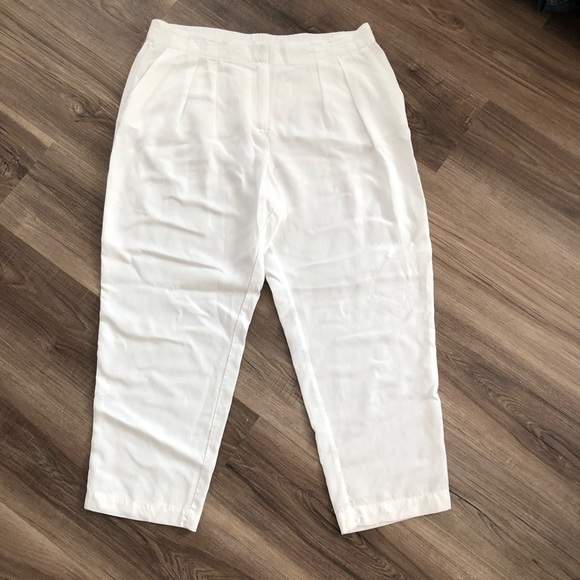 CHICO’S Skimmer white cropped trousers size 2 in great condition - Picture 1 of 9